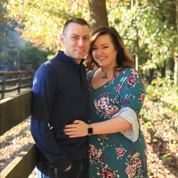 Meet your Posher, Ginelle - Picture 1 of 4